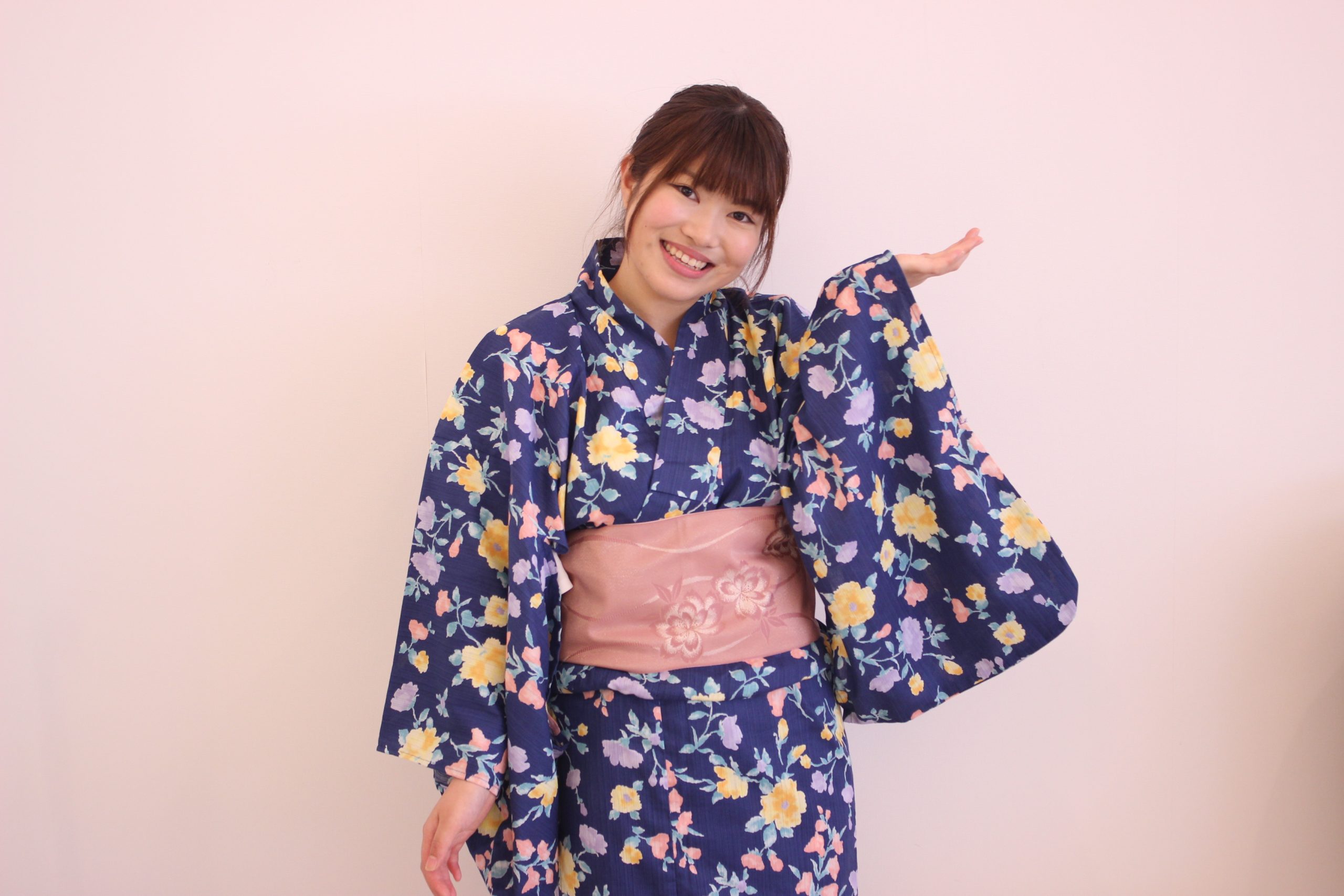 <br /><b>Warning</b>:  Illegal string offset 'label' in <b>/home/kawaharagakuen/www/ht_docs/web/minato/wp-content/themes/hospitality.kawahara.ac.jp/single-oc.php</b> on line <b>96</b><br /> 【締切ゴメン！】着付けに挑戦☆