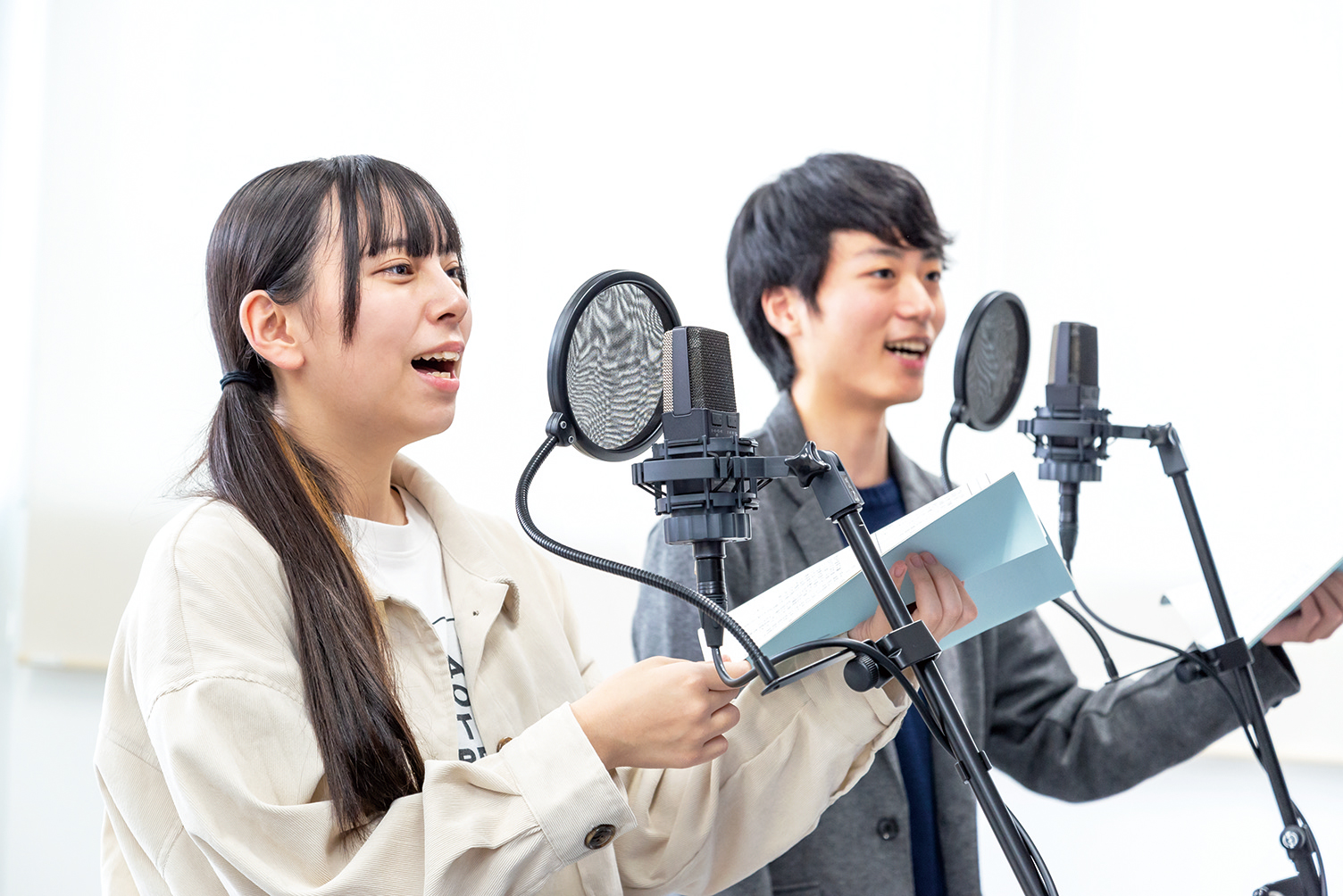 <br /><b>Warning</b>: Illegal string offset 'label' in <b>/home/kawaharagakuen/www/ht_docs/web/minato/wp-content/themes/hospitality.kawahara.ac.jp/single-oc.php</b> on line <b>96</b><br /> 声優ってどんなお仕事?実践!アフレコ体験