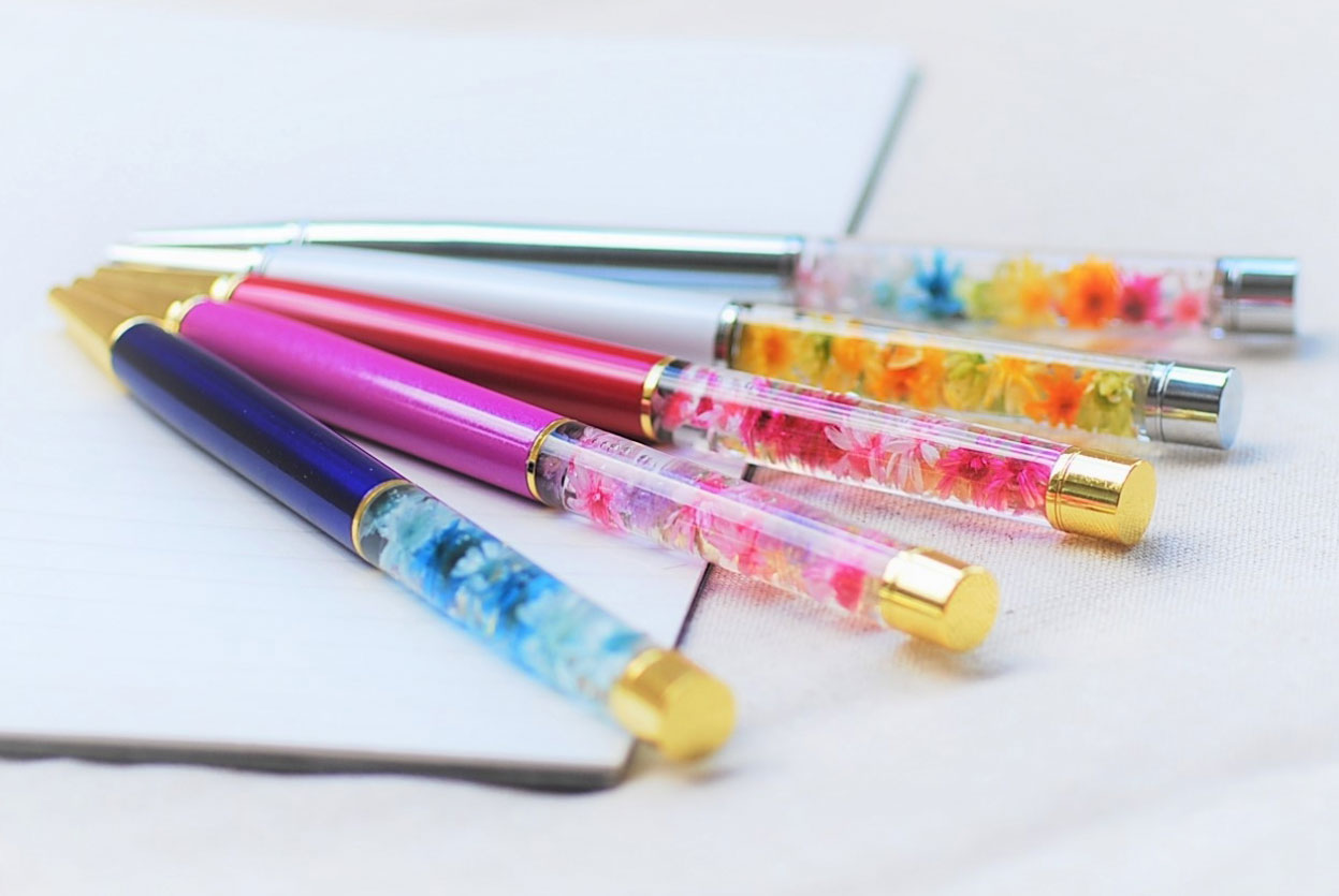 <br /><b>Warning</b>:  Illegal string offset 'label' in <b>/home/kawaharagakuen/www/ht_docs/web/minato/wp-content/themes/hospitality.kawahara.ac.jp/single-oc.php</b> on line <b>96</b><br /> 必需品?!手作り事務用品を作ろう♪