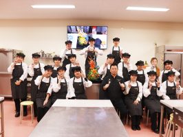 イメージ：【パティシエ・ブランジェ科】世界チャンピオン 朝田晋平シェフ特別授業✨